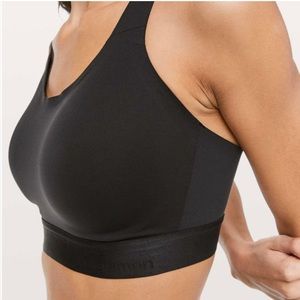 Lululemon Fine Form Sports Bra Size 34E Color Black